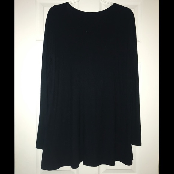 Windsor flowy black long sleeve mini dress - Picture 2 of 5